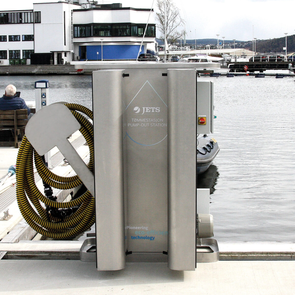 Jets Image CON Pump out station Oslo 0423 front open doors