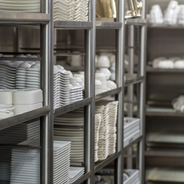 Jets image galley kitchen Adobe Stock 236003251 web