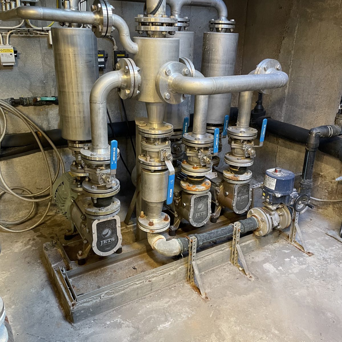 Jets CON Image Pump out station Waxholmsbolaget pump IMG 0502 web