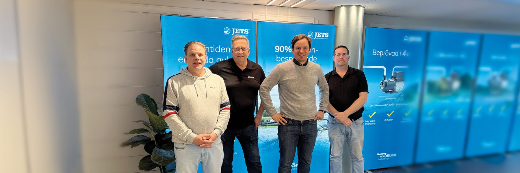 The JETS Sweden team photographed in the company's new premises at Enebybergsvägen 10 in Stockholm.