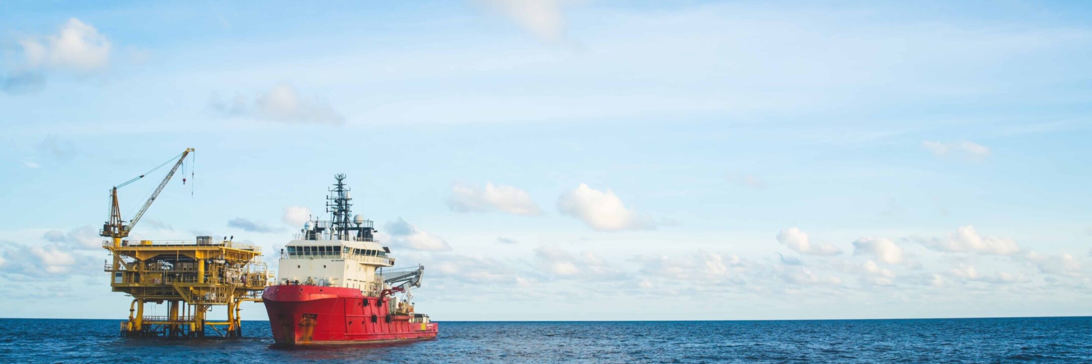 Jets Image MA Offshore Special Vessel Tugboat Rig Adobe Stock 516102025 WEB